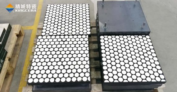 7163银河官方网址特瓷耐磨陶瓷在矿石码头装卸装备的防磨应用